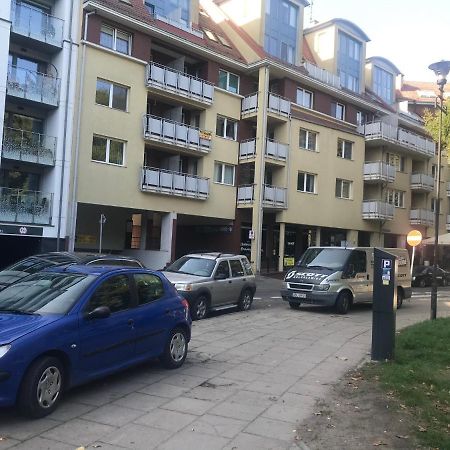 Apartament Bursztyn Apartment Kolobrzeg Exterior photo